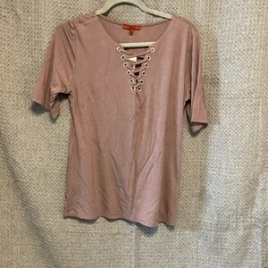 Red by BKE Plum Truffle S/S Lace Up Top size XL